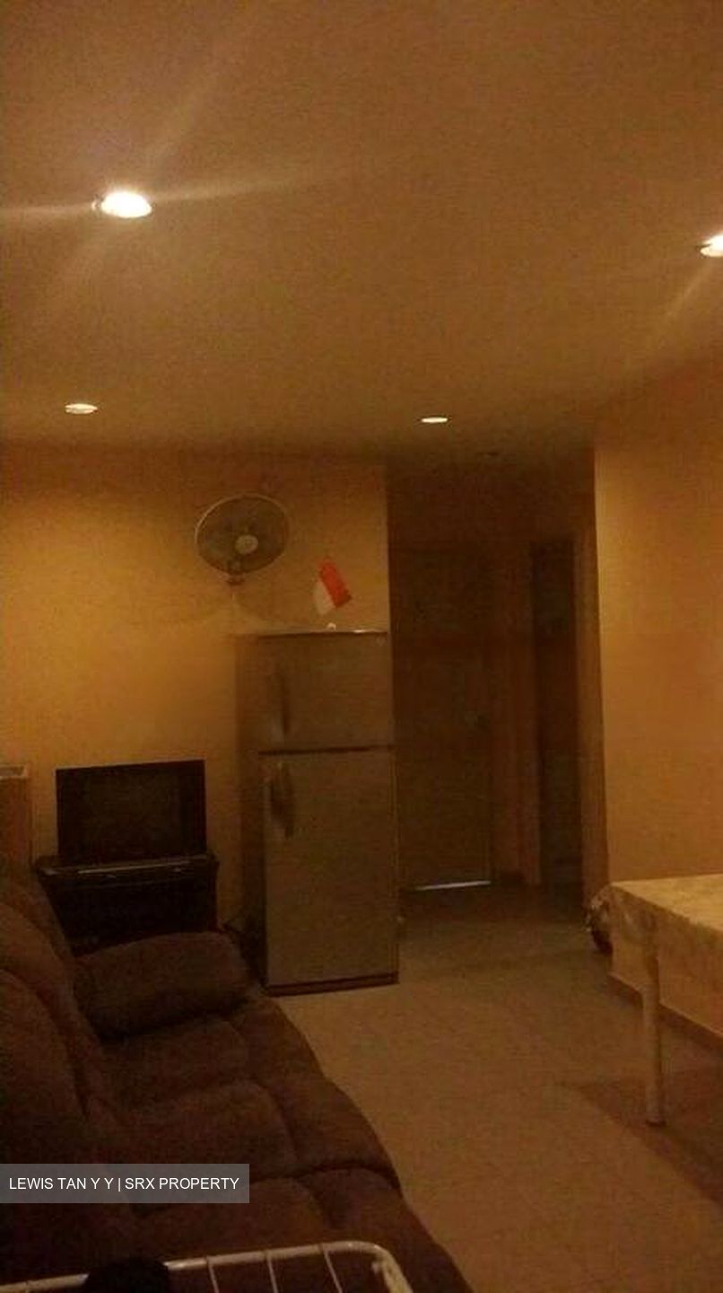 Race Course Road (D8), Apartment #472988381